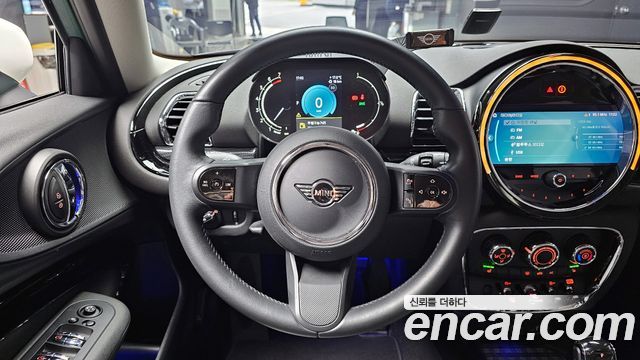 MINI Cooper Clubman Classic 2nd 2022 — фото 13
