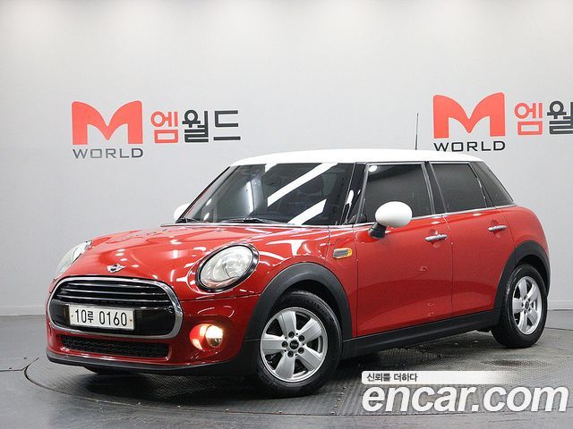 MINI Cooper 5Door Standard 3rd