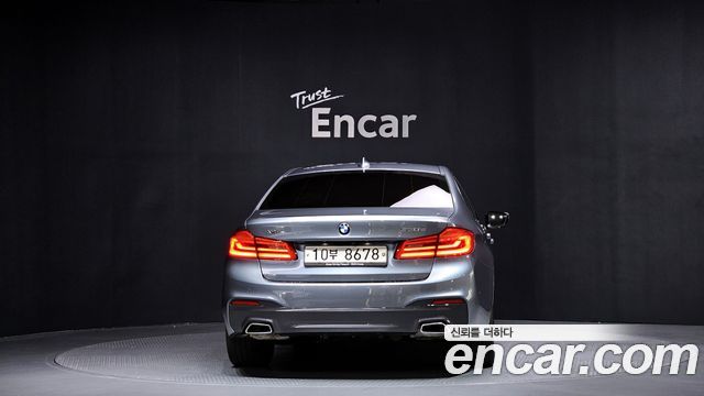 BMW 5 Series (G30) 520d xDrive M Sport Package 2018 — фото 4