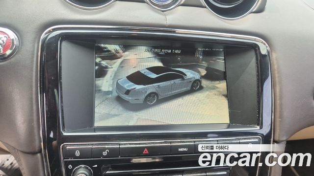 Jaguar XJ 3.0 SC Premium Luxury LWB X351 2013 — фото 20
