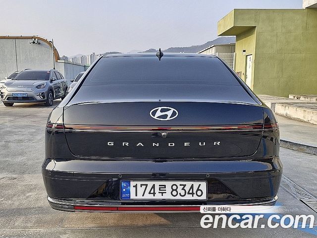 Hyundai Grandeur Hybrid (GN7) Calligraphy 2025 — фото 6
