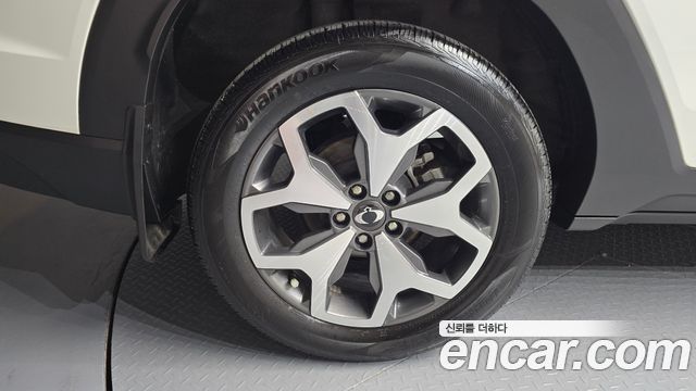 KG Mobility (SsangYong) Torres Gasoline 1.5 2WD T7 2024 — фото 5