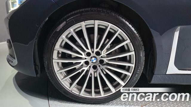 BMW 7 Series (G11) 730d xDrive Design Pure Excellence 2020 — фото 5