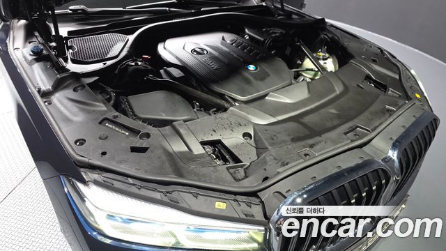 BMW 7 Series (G11) 730d xDrive Design Pure Excellence 2020 — фото 6