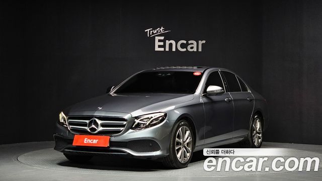 Mercedes-Benz E-Class (W213) E300 4MATIC Avnatgarde 2019 — фото 1
