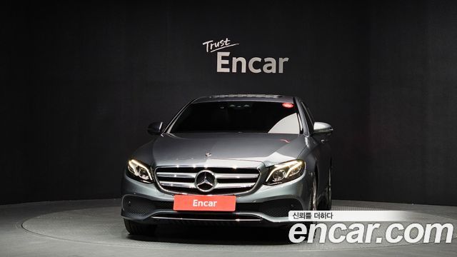 Mercedes-Benz E-Class (W213) E300 4MATIC Avnatgarde 2019 — фото 3