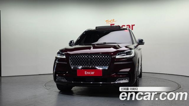 Lincoln Aviator (II) 3.0 Black Label AWD 2022 — фото 3