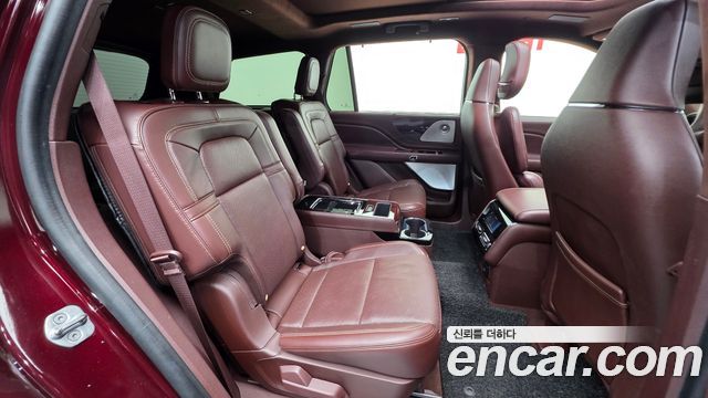Lincoln Aviator (II) 3.0 Black Label AWD 2022 — фото 19