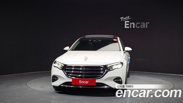 Mercedes-Benz E-Class (W214) E220d 4MATIC Exclusive 2024 — фото 3