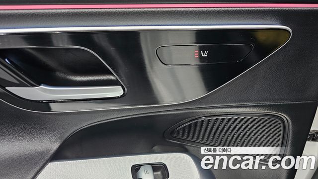 Mercedes-Benz E-Class (W214) E220d 4MATIC Exclusive 2024 — фото 19