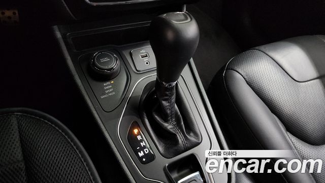 Jeep Cherokee (KL) 2.4 Longitude High AWD 2019 — фото 9