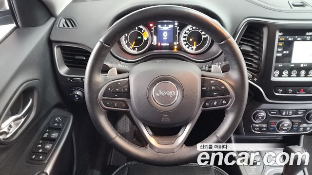 Jeep Cherokee (KL) 2.4 Longitude High AWD 2019 — фото 12