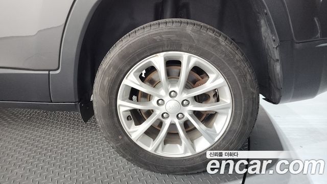 Jeep Cherokee (KL) 2.4 Longitude High AWD 2019 — фото 21