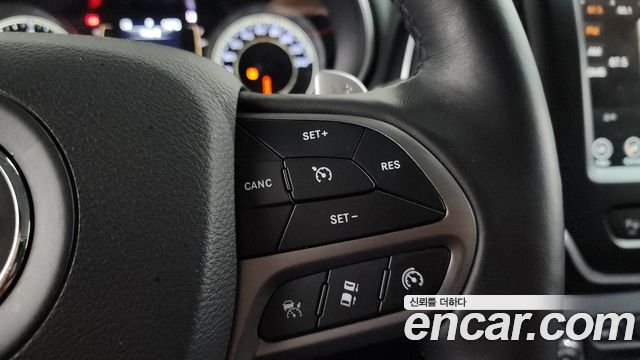 Jeep Cherokee (KL) 2.4 Longitude High AWD 2019 — фото 32