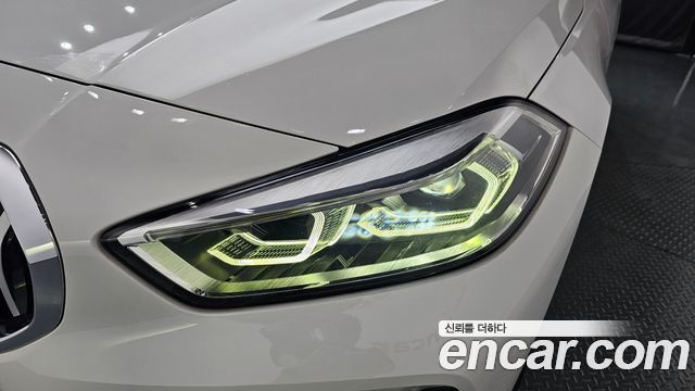 BMW 1 Series (F40) 120i M Sports 2022 — фото 22