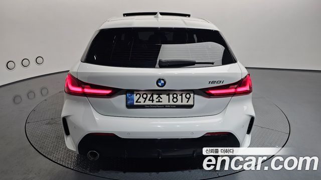 BMW 1 Series (F40) 120i M Sports 2022 — фото 34