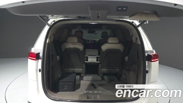 Kia Carnival (IV) Gasoline 9-Seater Hi-Limousine Signature 2021 — фото 20