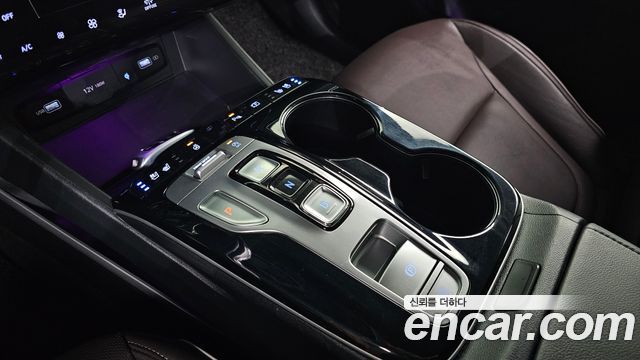 Hyundai Tucson (NX4) Gasoline 1.6 Turbo 2WD Inspiration 2022 — фото 9