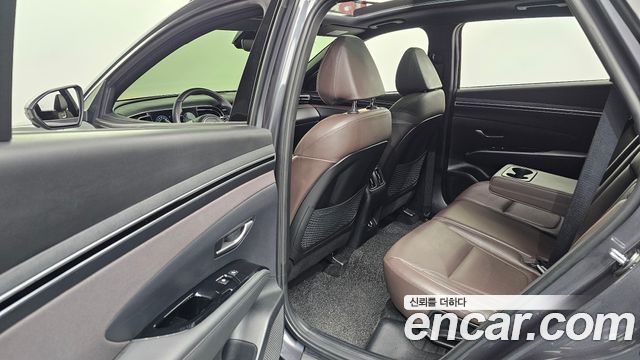 Hyundai Tucson (NX4) Gasoline 1.6 Turbo 2WD Inspiration 2022 — фото 11