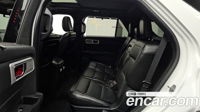 Ford Explorer (VI) 2.3 LimIted 4WD 2020 — фото 16