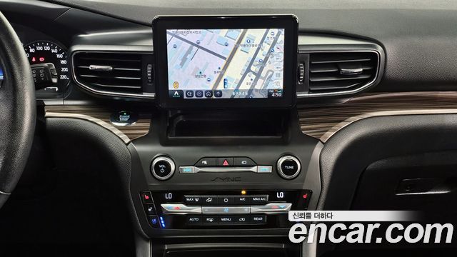Ford Explorer (VI) 2.3 LimIted 4WD 2020 — фото 19