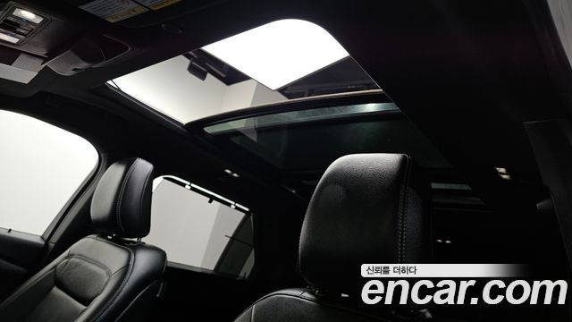 Ford Explorer (VI) 2.3 LimIted 4WD 2020 — фото 21