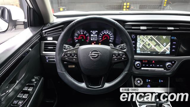 KG Mobility (SsangYong) Beautiful Korando Gasoline 1.5 2WD C5 Plus 2022 — фото 13