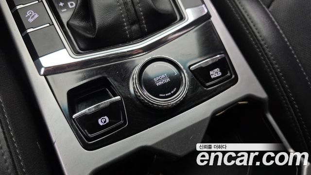 KG Mobility (SsangYong) Beautiful Korando Gasoline 1.5 2WD C5 Plus 2022 — фото 29