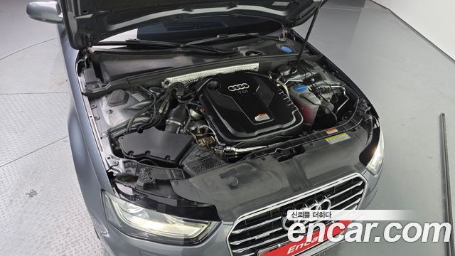 Audi A4 35 TDI Quattro Dynamic B8 2016 — фото 6