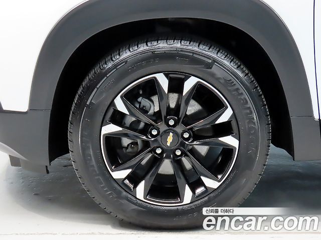 Chevrolet Trailblazer 1.3 Turbo 2WD Premier 2021 — фото 24