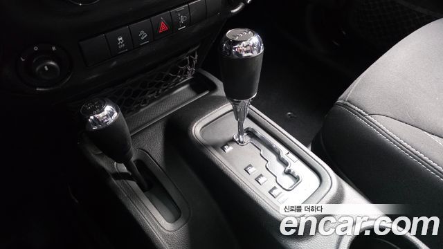 Jeep Wrangler (JK) 2.8 Diesel Rubicon 4Door 2013 — фото 9