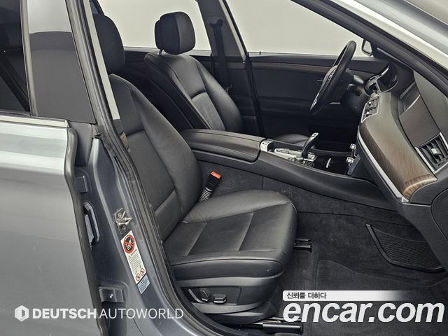 BMW 5 Series GT (F07) GT 2011 — фото 10