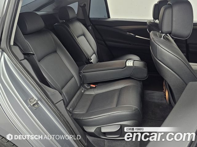 BMW 5 Series GT (F07) GT 2011 — фото 16