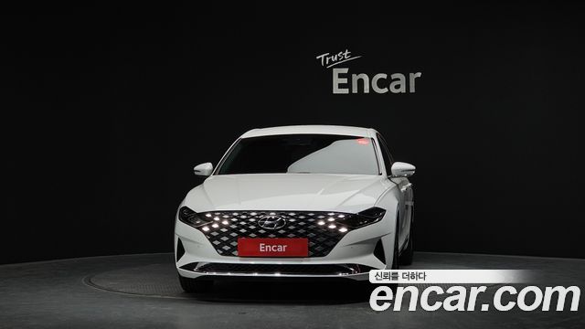 Hyundai Grandeur (IG) 2.5 Premium 2022 — фото 3