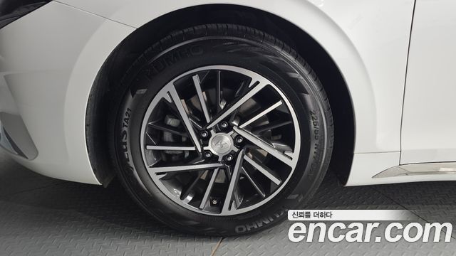 Hyundai Grandeur (IG) 2.5 Premium 2022 — фото 5