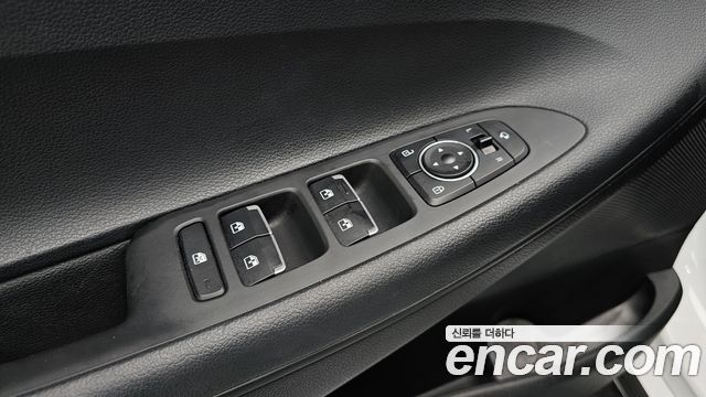 Hyundai Grandeur (IG) 2.5 Premium 2022 — фото 17