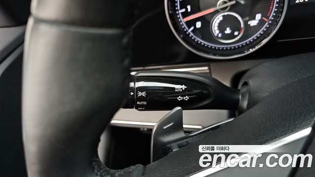 Hyundai Grandeur (IG) 2.5 Premium 2022 — фото 27