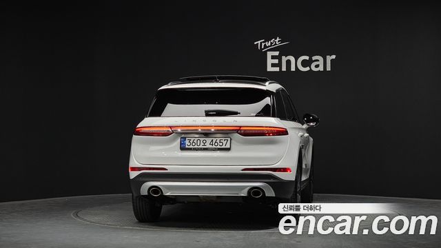 Lincoln Corsair 2.0 Reserve AWD 2022 — фото 4