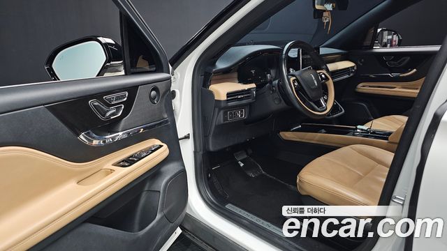 Lincoln Corsair 2.0 Reserve AWD 2022 — фото 11