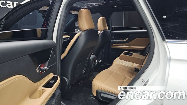 Lincoln Corsair 2.0 Reserve AWD 2022 — фото 12