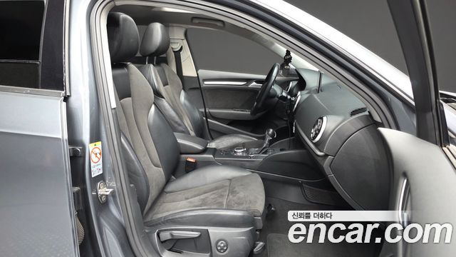 Audi A3 35 TDI Dynamic Sportback 8V 2015 — фото 11