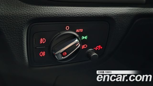 Audi A3 35 TDI Dynamic Sportback 8V 2015 — фото 18