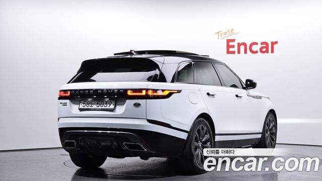 Land Rover Range Rover Velar 3.0 D300 R-Dynamic SE 2018 — фото 2