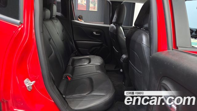 Jeep Renegade 1.6 Diesel Limited 2020 — фото 12