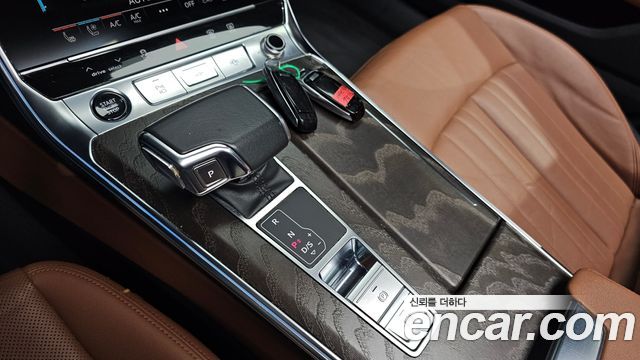 Audi A6 (C8) 45 TFSI Premium 2023 — фото 9
