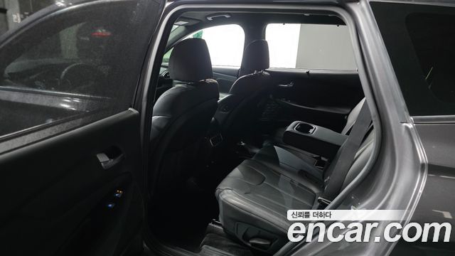 Hyundai Santa Fe Gasoline 2.5T 2WD Calligraphy 2021 — фото 11