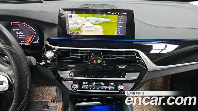 BMW 6 Series GT (G32) 620d Luxury 2020 — фото 15