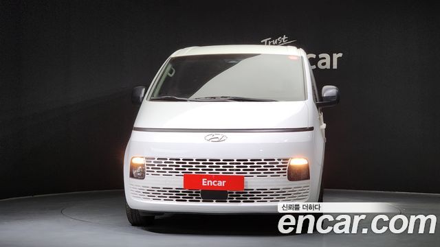 Hyundai Staria Cargo 3-Seater Smart 2023 — фото 3