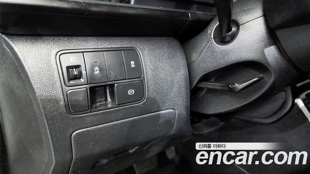 Hyundai Staria Cargo 3-Seater Smart 2023 — фото 16
