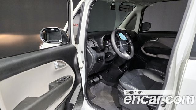 Kia Ray Van 2-Seater Prestige Special 2023 — фото 10